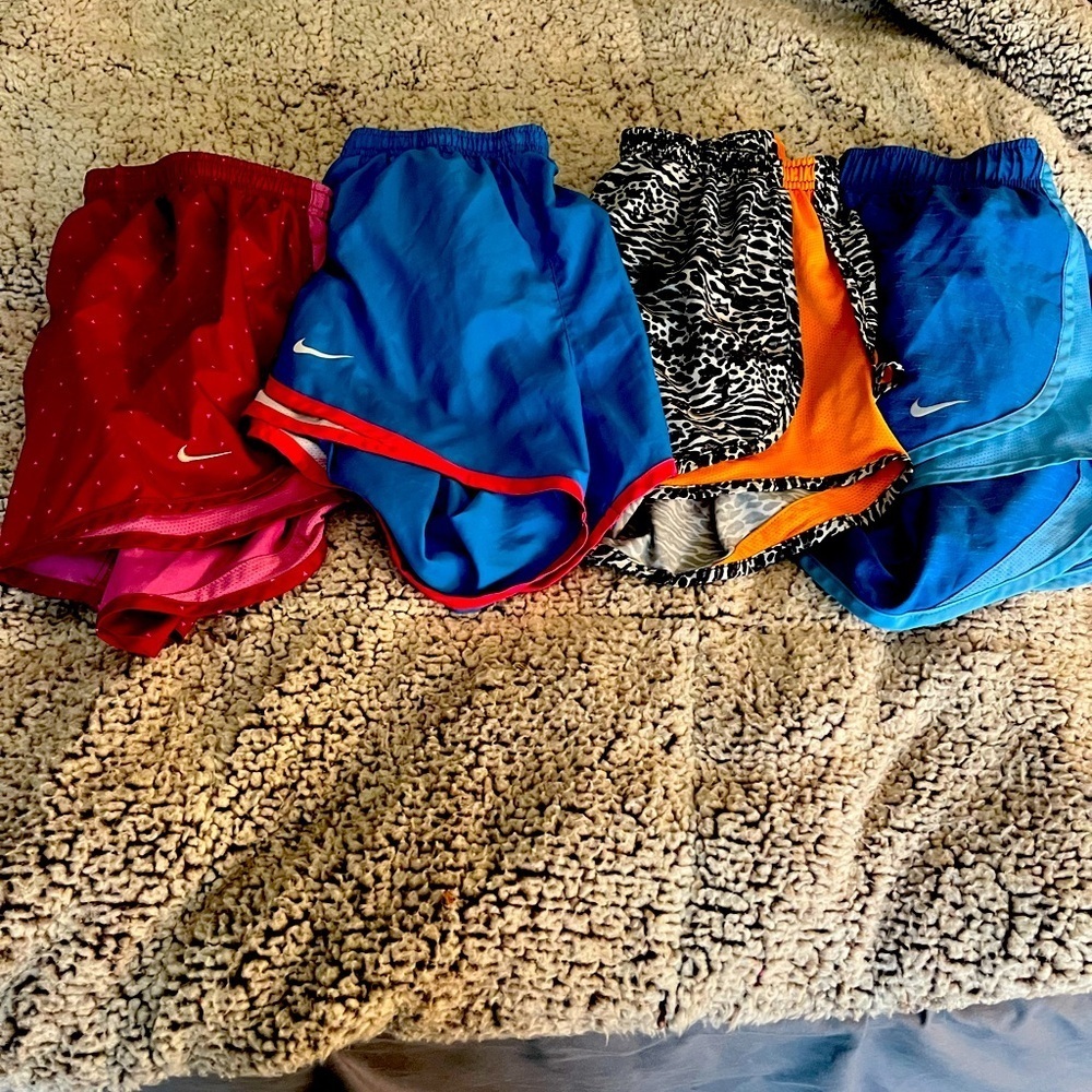 Nike Dri-Fit Tempo shorts lot women’s size small